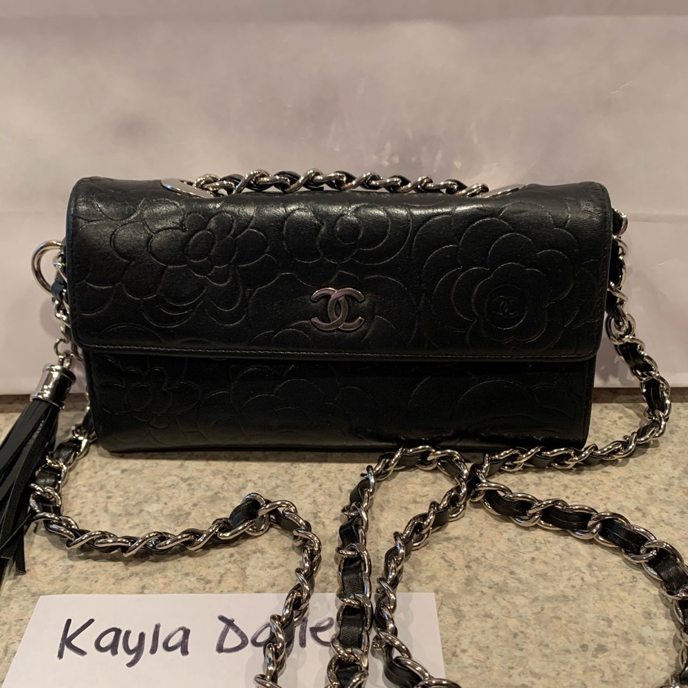 Chanel black WOC